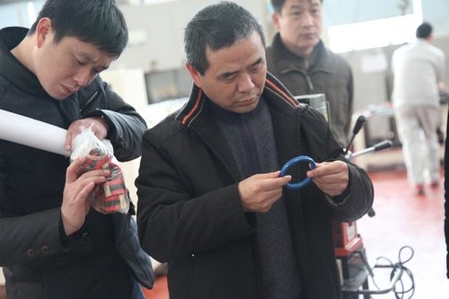 �Ͽ����b��F(xi��n)���鿴�����ܷ�Ȧ.jpg